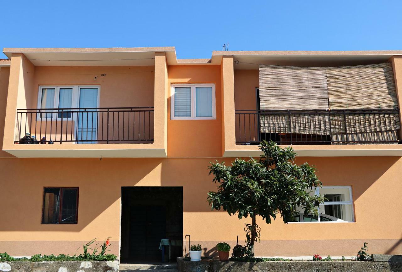 Apartment Cuce Rogotin Kültér fotó