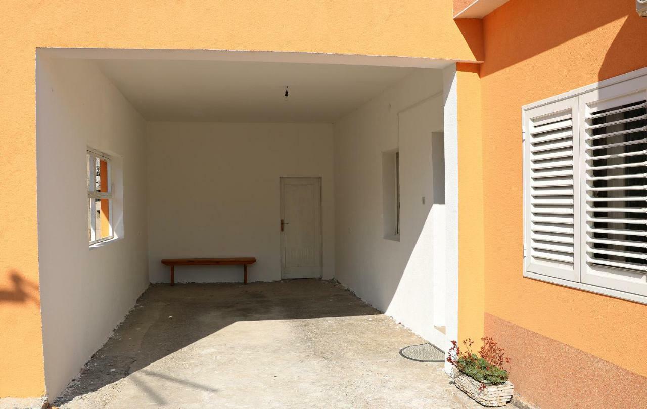 Apartment Cuce Rogotin Kültér fotó